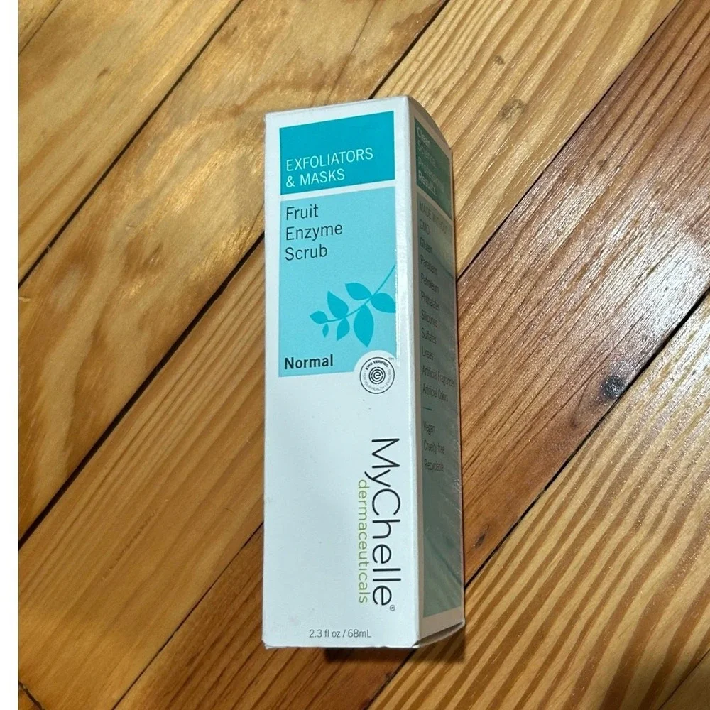 Mychelle Dermaceuticals Fruit Enzyme Face Scrub 2.3 Fl Oz 68 ML New Box Unisex‎